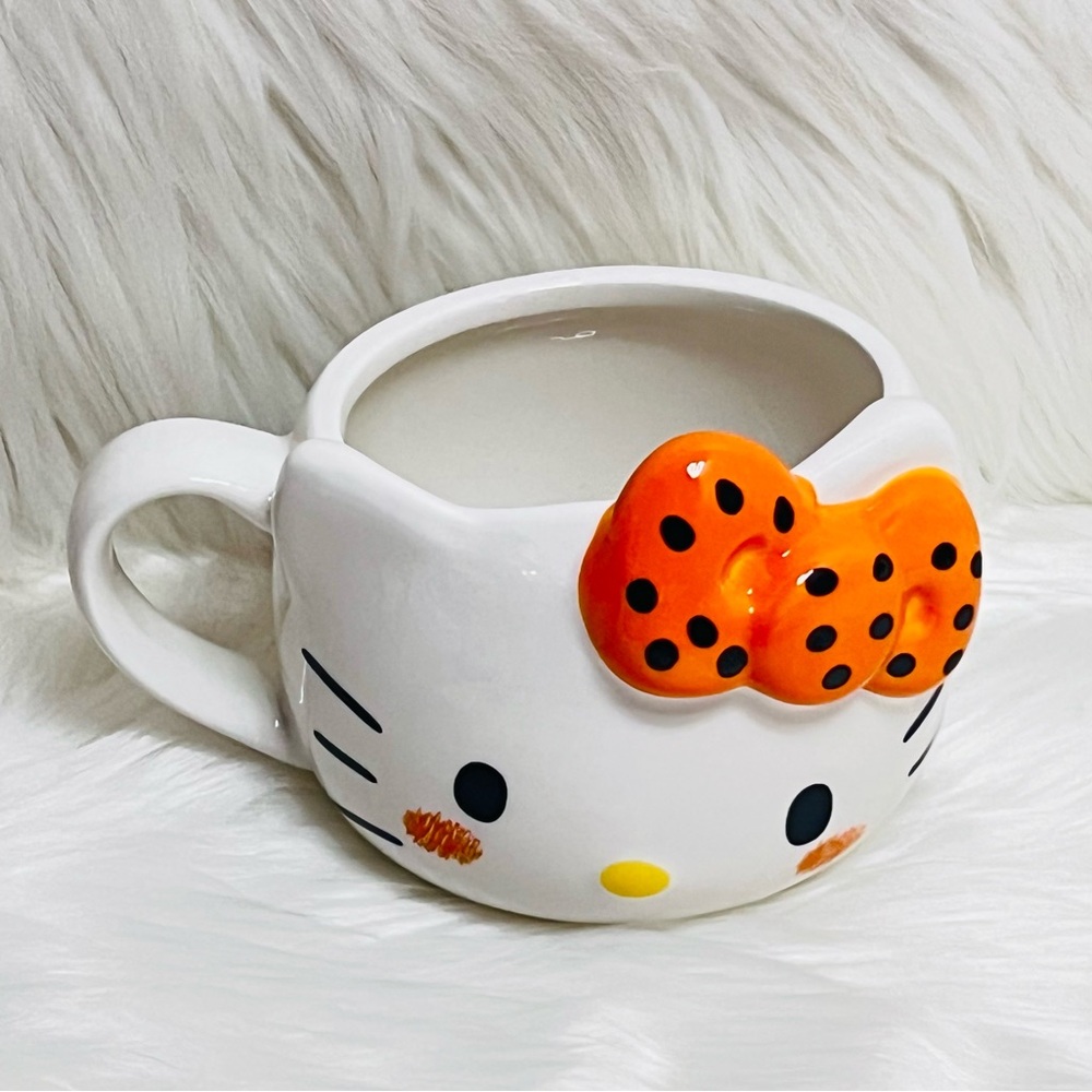 Hello‎ Kitty Halloween Mug